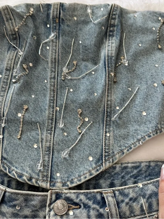 NWT Forever 21 Embellished Denim Corset Top + Mini Skirt Set - Light Blue - Picture 4 of 7